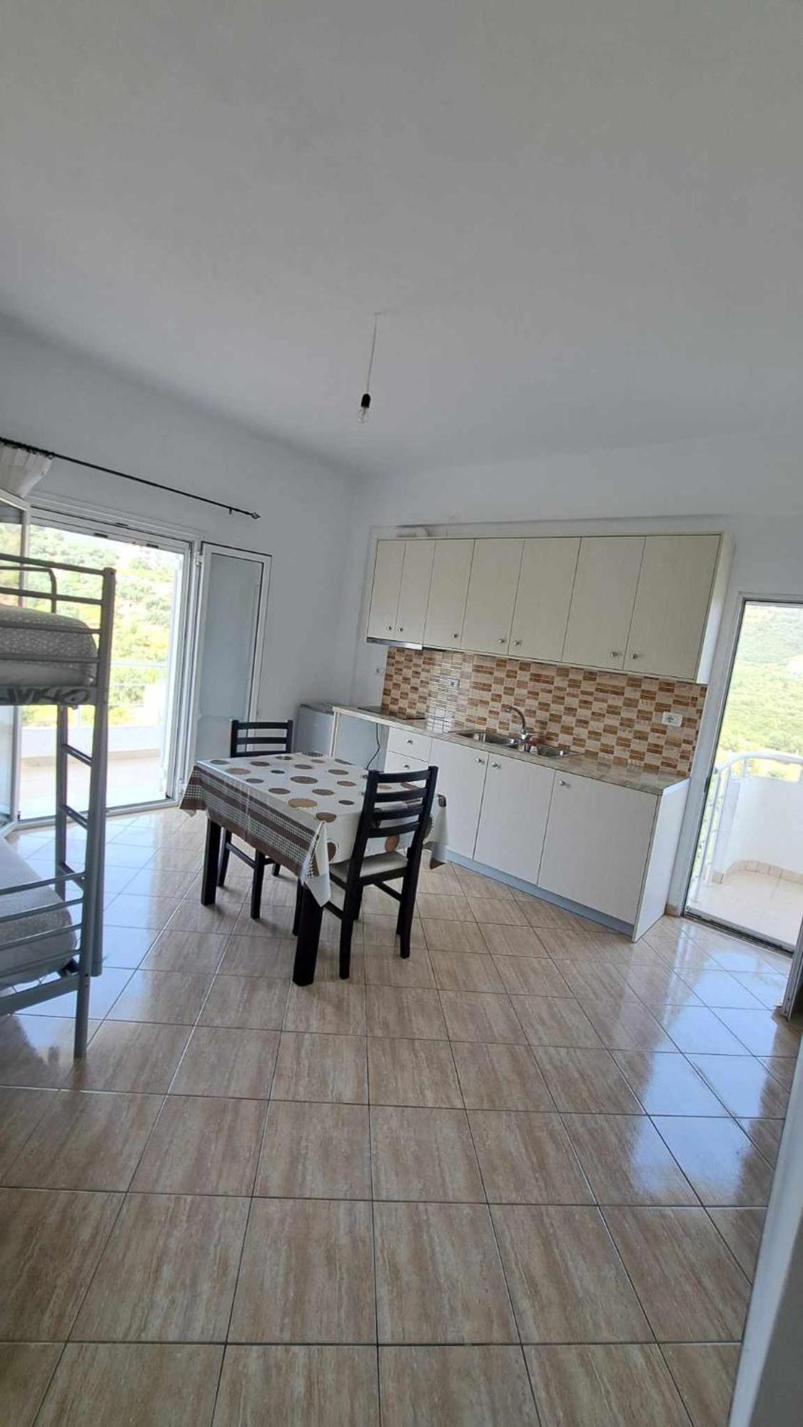 Paradise View Himare Room photo