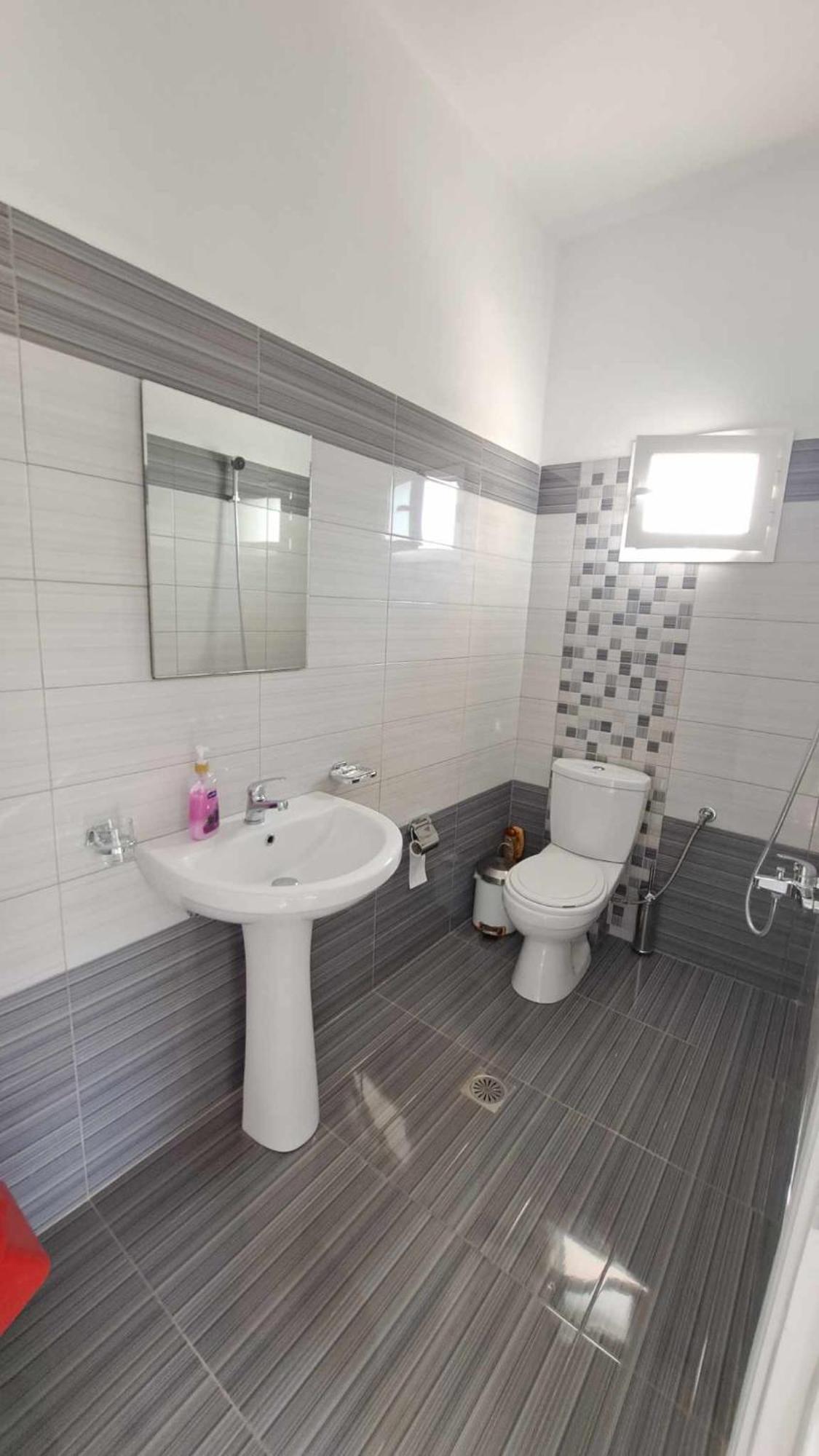 Paradise View Himare Room photo