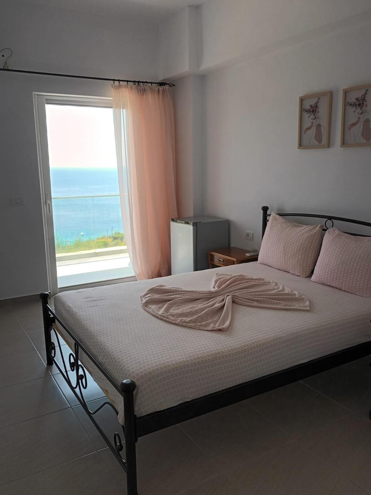 Paradise View Himare Exterior photo